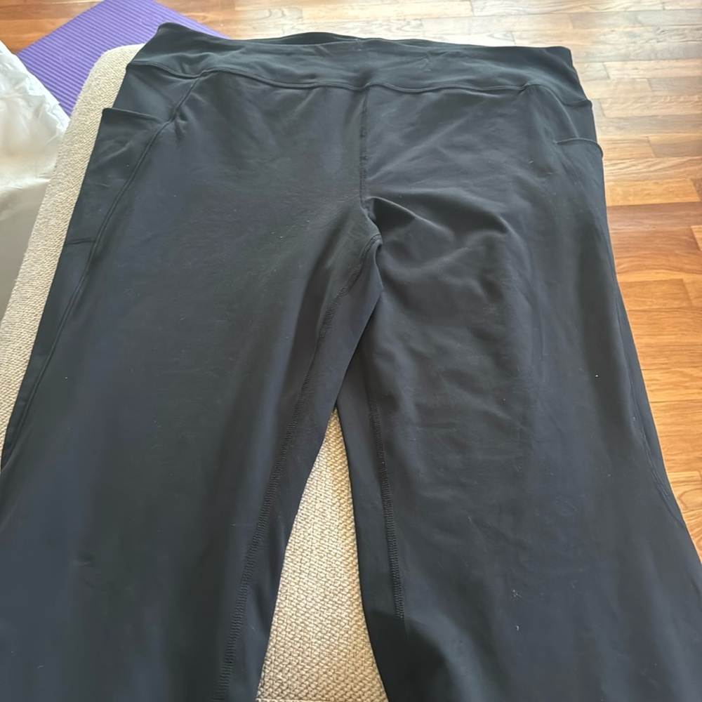 NWT Duluth trading pants
